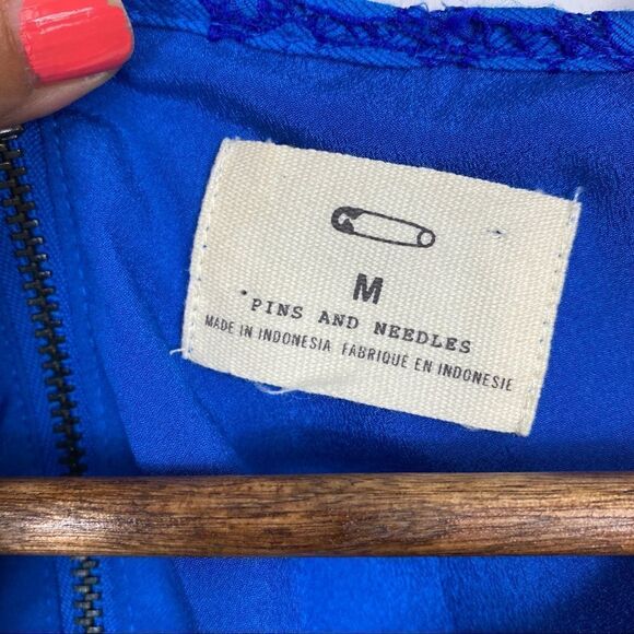 Pins and Needles Blue Lace Back Cutout Maxi Dress - Picture 7 of 8